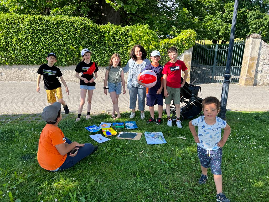Atelier de plein air avec ballon